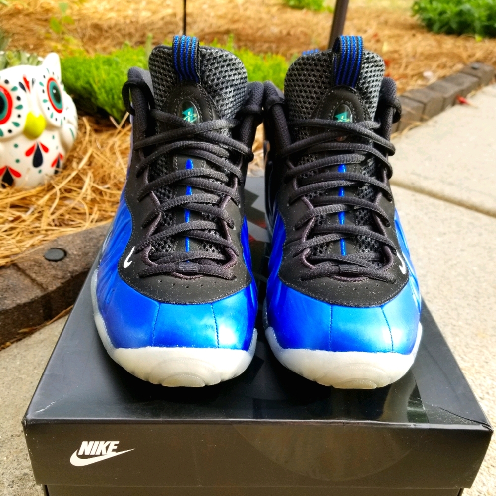 Boys Royal Blue Nike Foamposites